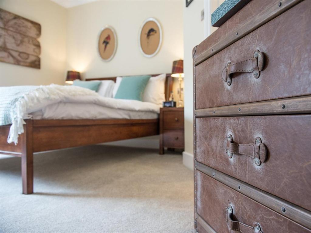 Bed and Breakfast Darwin'S Townhouse Shrewsbury Zimmer foto A bedroom at The Old Post Office