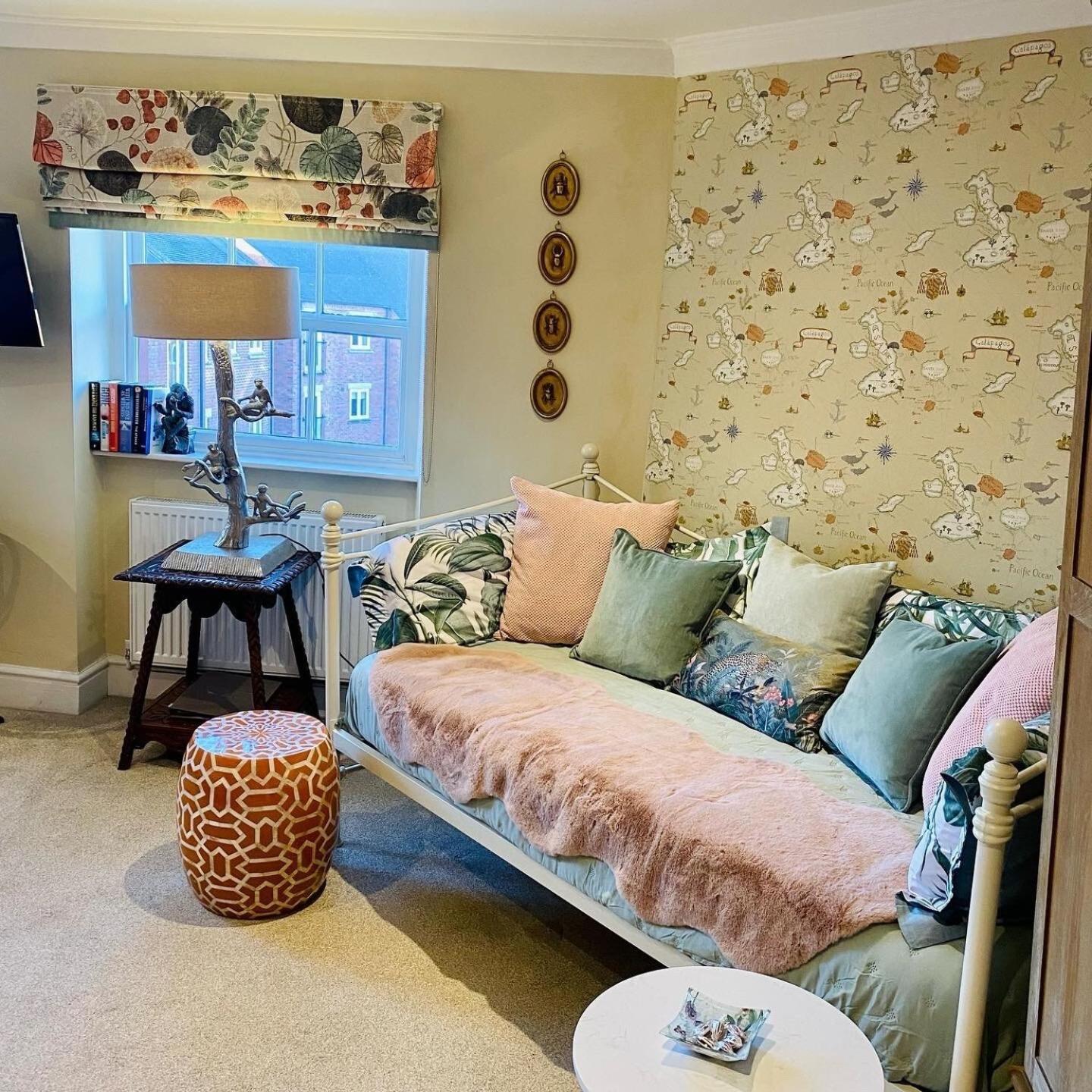 Bed and Breakfast Darwin'S Townhouse Shrewsbury Zimmer foto A daybed